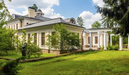 Классический особняк в Николино