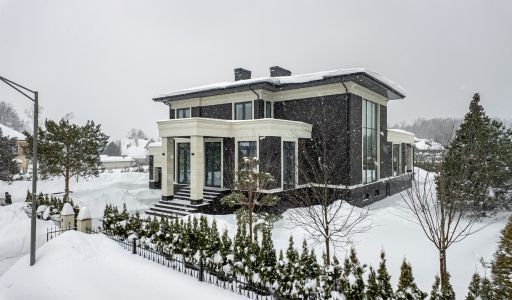 Стильный дом в КП Крона