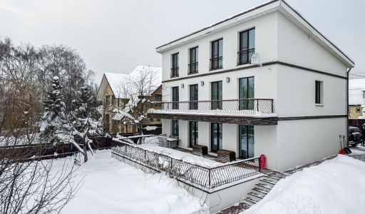 Стильный дом в СНТ Хуторок