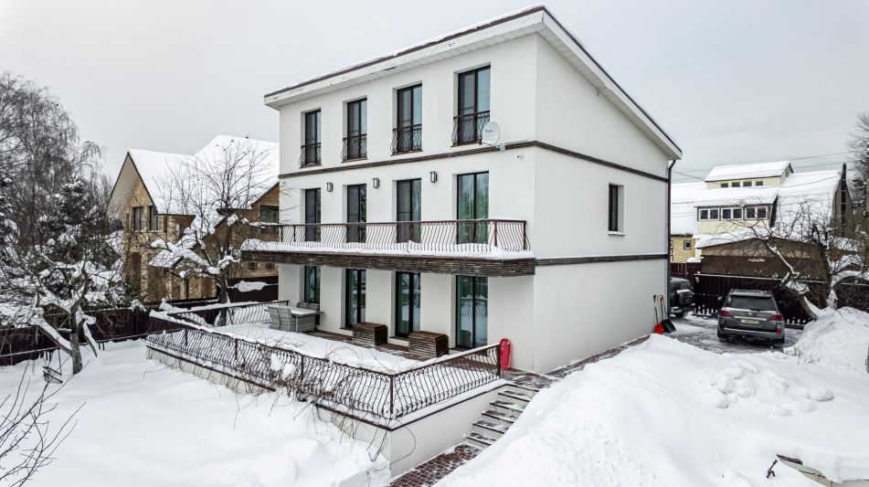 Стильный дом в СНТ Хуторок