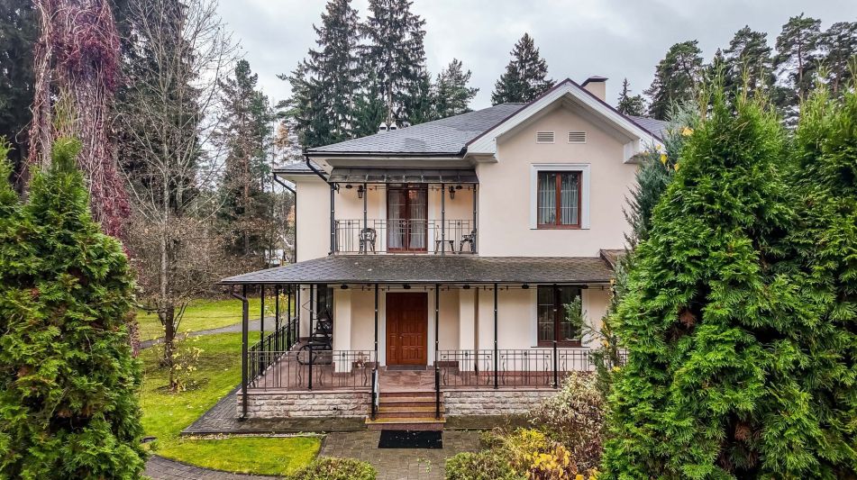 Классический дом в КП Поречье