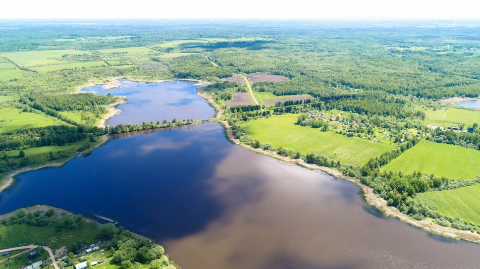 Участок с видом на Волгу