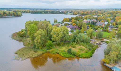 Участок на первой линии Витенево