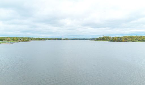 Участок на первой линии Витенево