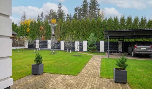 Стильный дом в КП ВИК