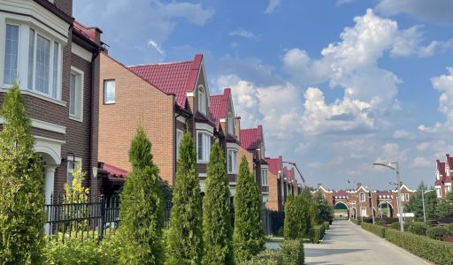 Дом без отделки в КП Британика