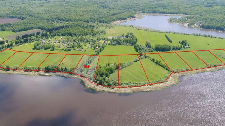 Участок в Александровке