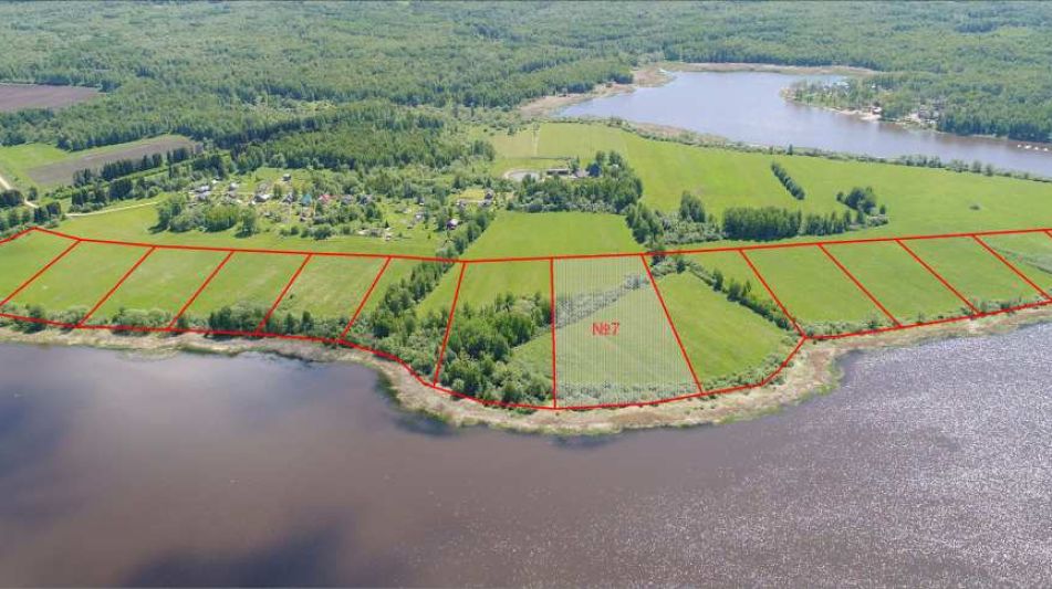 Участок в поселке Александровка