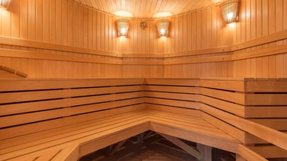 Дом с бассейном в КП Тайм-2