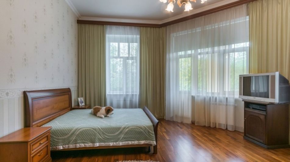 Дом с бассейном в КП Тайм-2