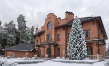 Дом с бассейном в КП Тайм-2