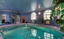 Дом с бассейном в КП Тайм-2