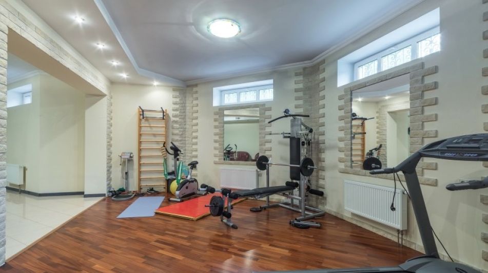 Дом с бассейном в КП Тайм-2