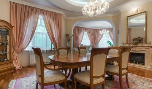 Дом с бассейном в КП Тайм-2