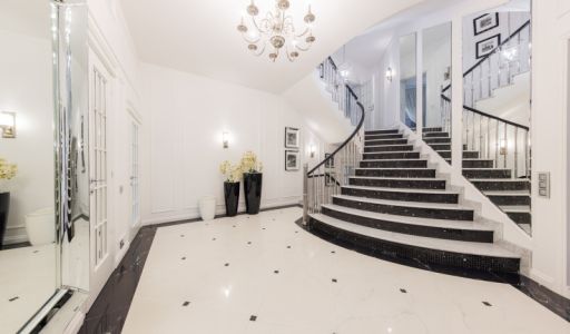 Стильный дом в Иславском