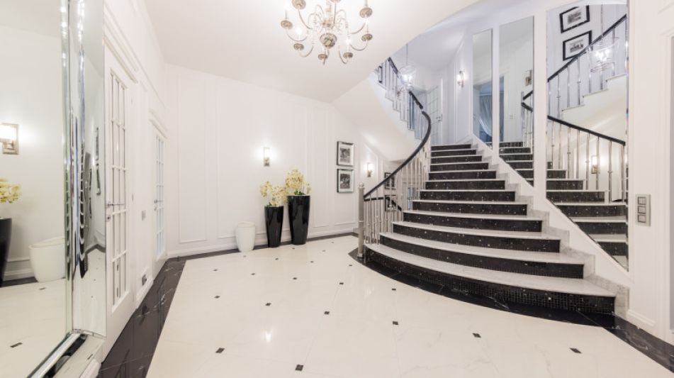 Стильный дом в Иславском