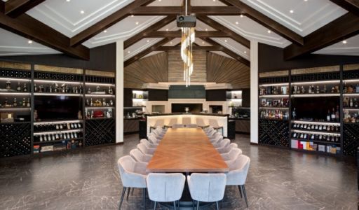 Стильный дом в Иславском