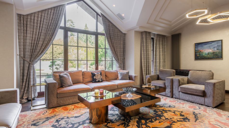 Стильный дом в Иславском