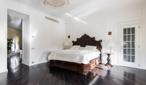 Стильный дом в Иславском