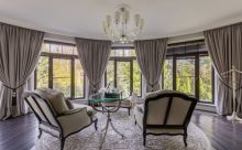 Стильный дом в Иславском