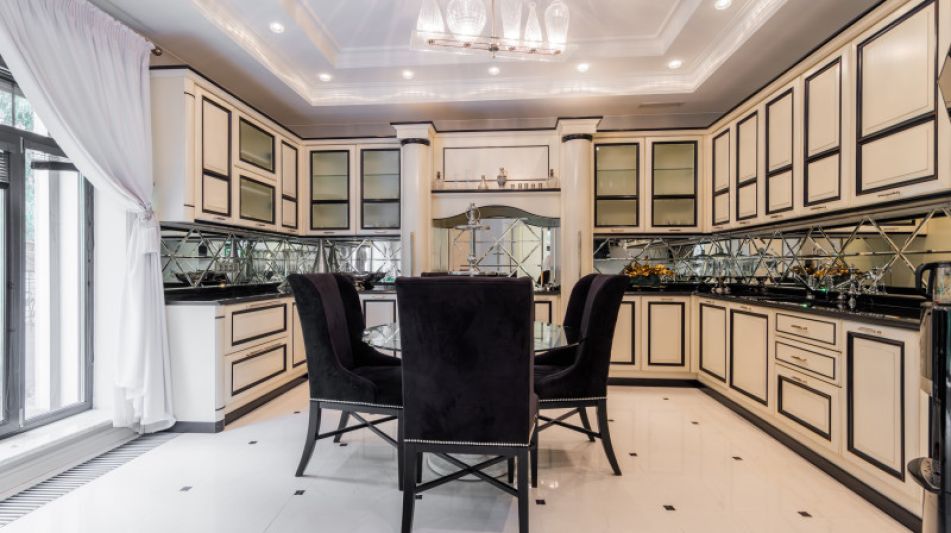 Стильный дом в Иславском