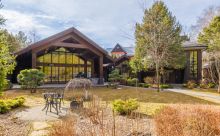 Стильный дом в Иславском