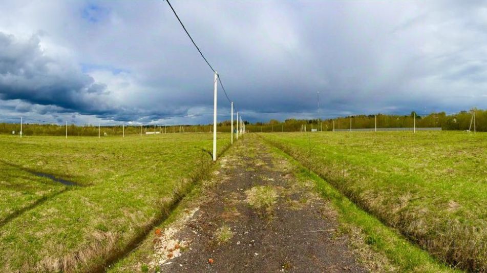 Участок в д. Холмы