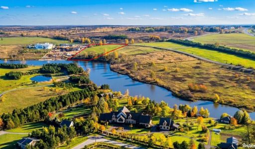 Участок у воды в Завидово Кантри