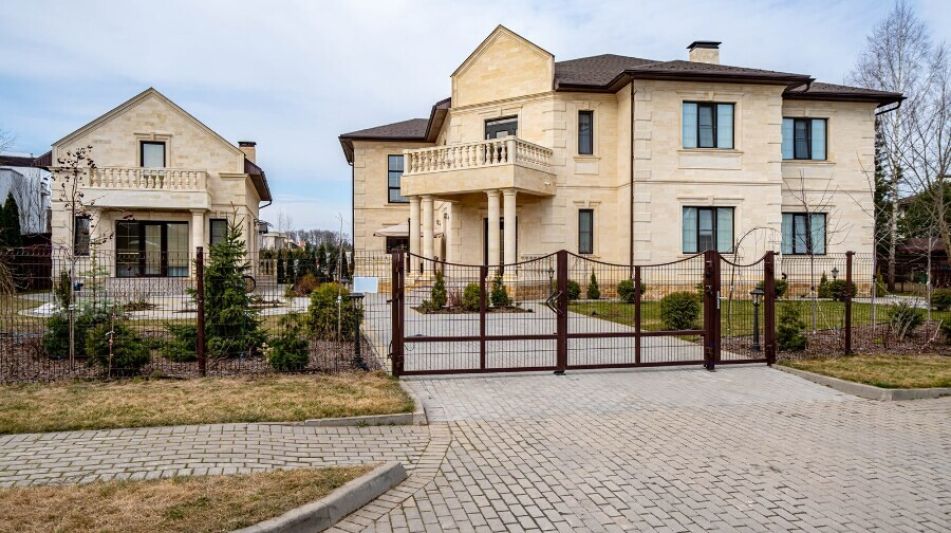 Светлый дом в КП Новорижский