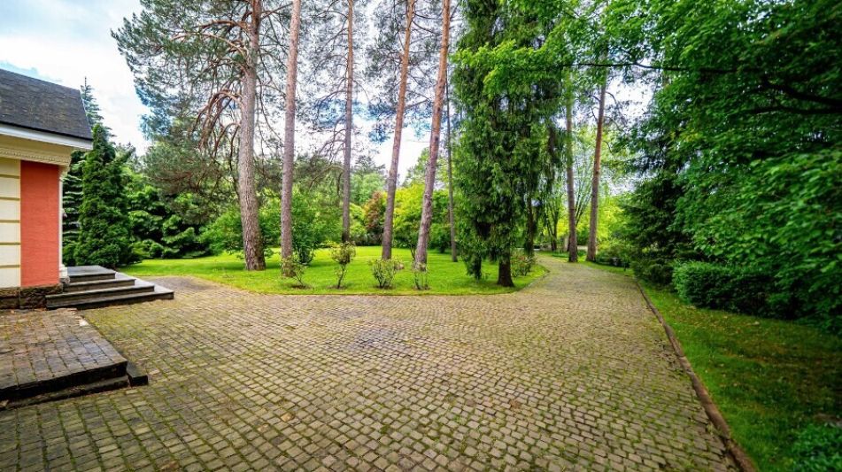 Дом в КП Корабельные сосны