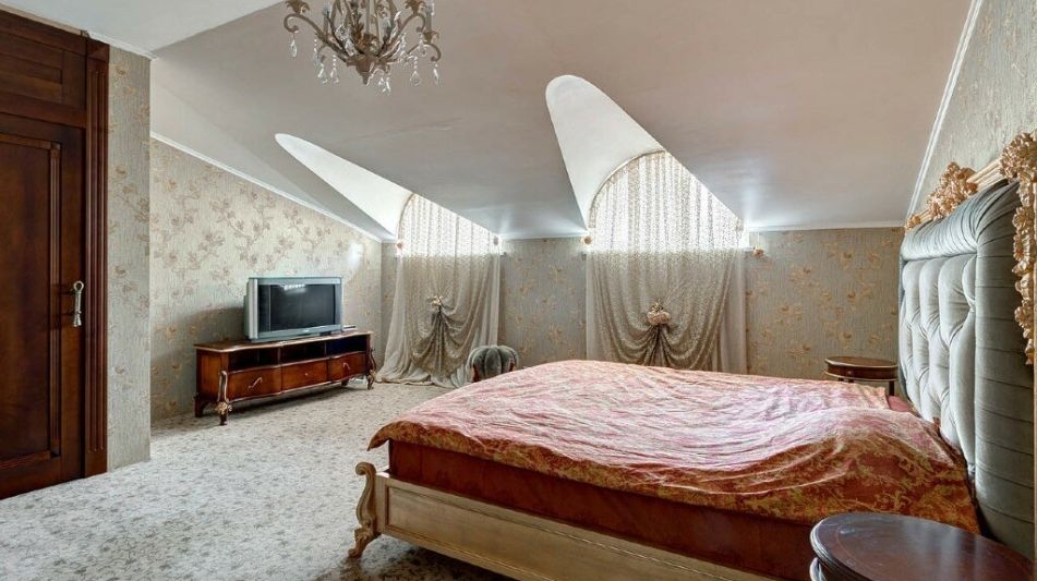Классический дом в КП Ларюшино-2