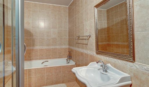 Классический дом в КП Ларюшино-2
