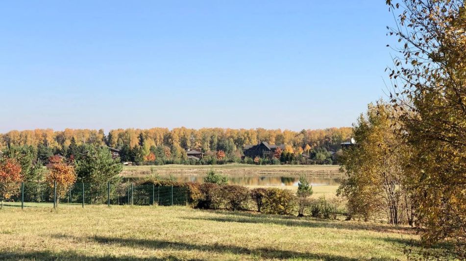Видовой участок в Гольф Пестово