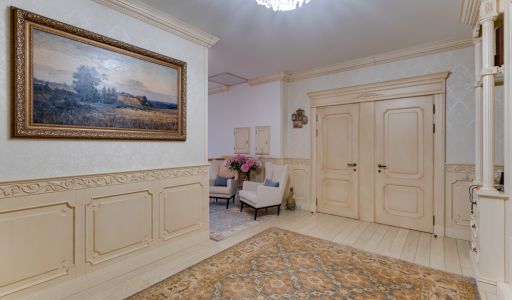 Просторный дом в КП Десять ярдов