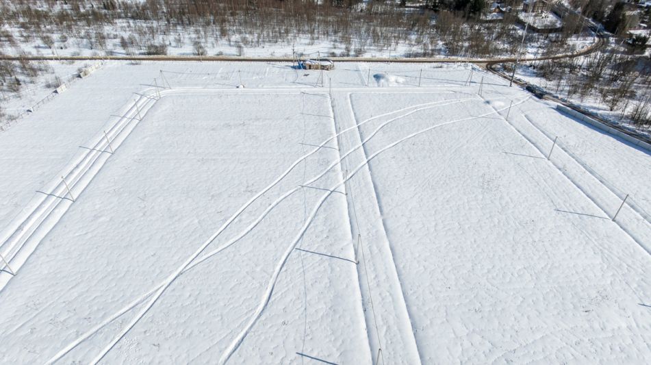 Участок в д. Холмы