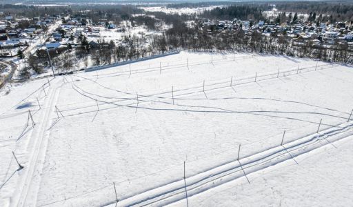 Участок в д. Холмы