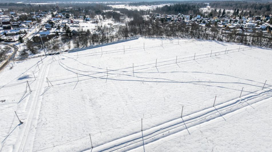 Участок в д. Холмы