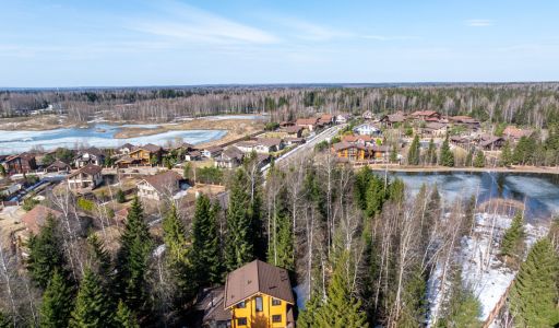 Участок у воды в Руза Фэмили Парк