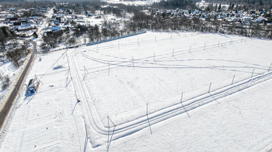 Участок в д. Холмы