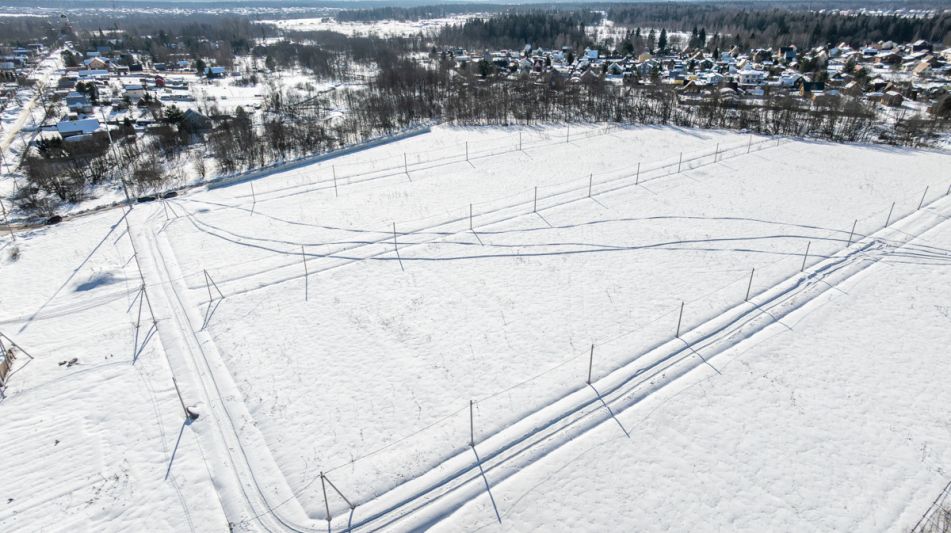 Участок в д. Холмы