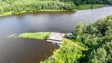 Поместье  на берегу реки Нерль