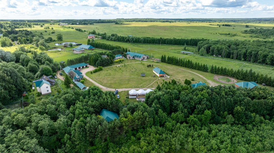 Поместье  на берегу реки Нерль