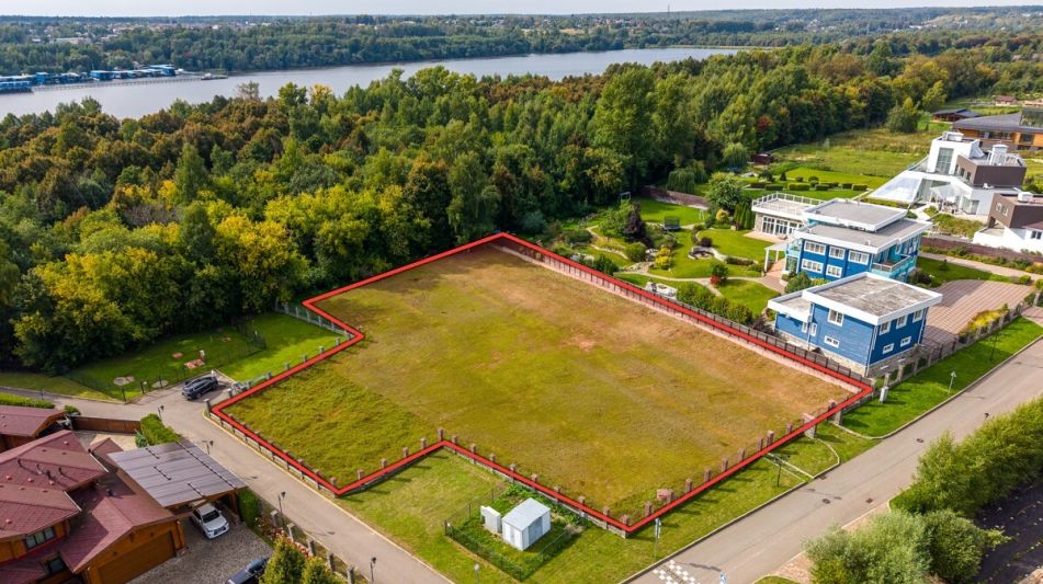 Видовой участок КП Аква Вилла