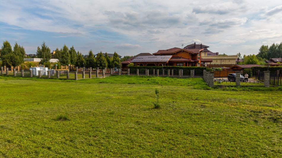 Видовой участок КП Аква Вилла