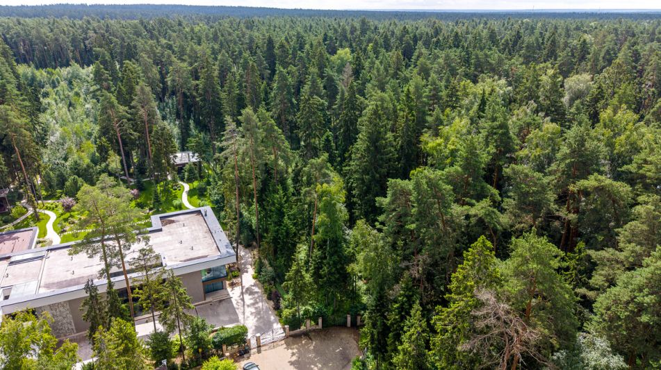 Участок в КП Ренессанс парк