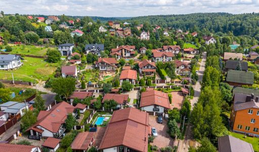 Дом с бассейном в с. Ильинское