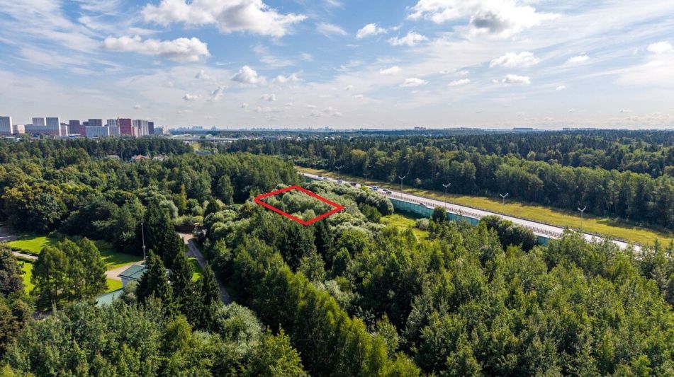 Лесной участок в КП Грибово