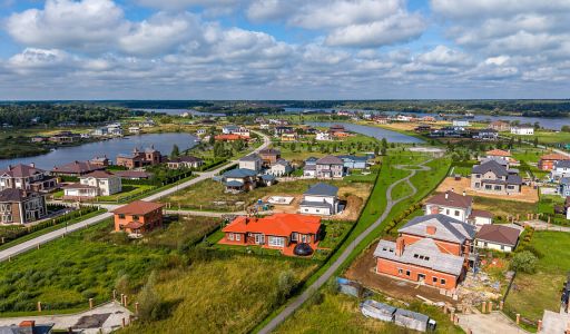 Участок у воды в КП Екатериновка