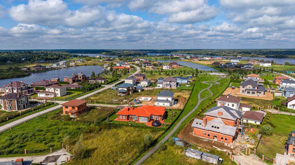 Участок у воды в КП Екатериновка