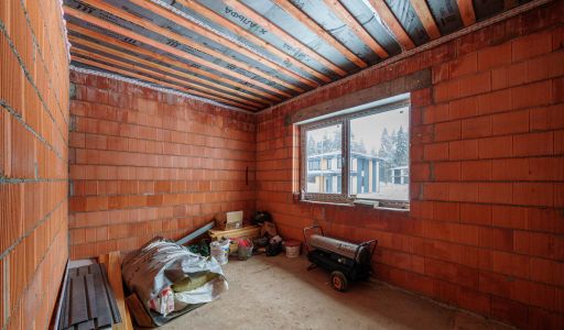 Одноэтажный дом у леса в Сходне